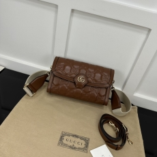 Gucci Satchel Bags